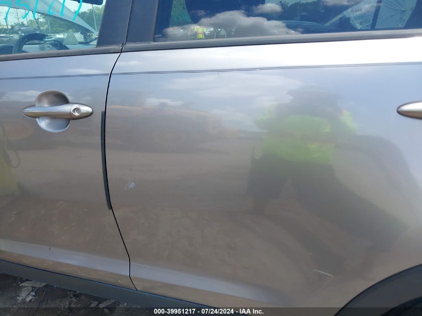 2013 Kia Sportage Lx VIN: KNDPB3A29D7379703 Lot: 39951217