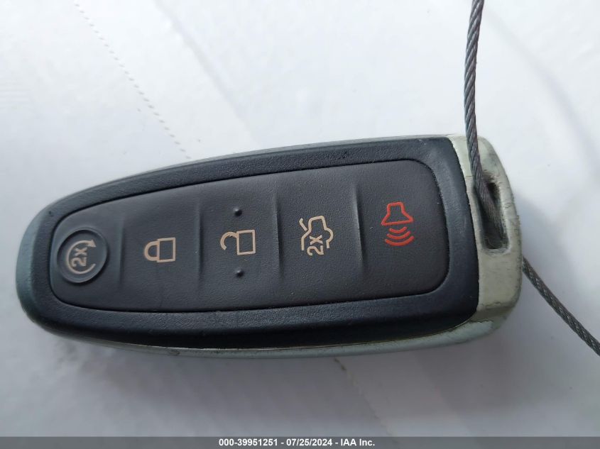 2019 Ford Escape Se VIN: 1FMCU9GDXKUA21587 Lot: 39951251