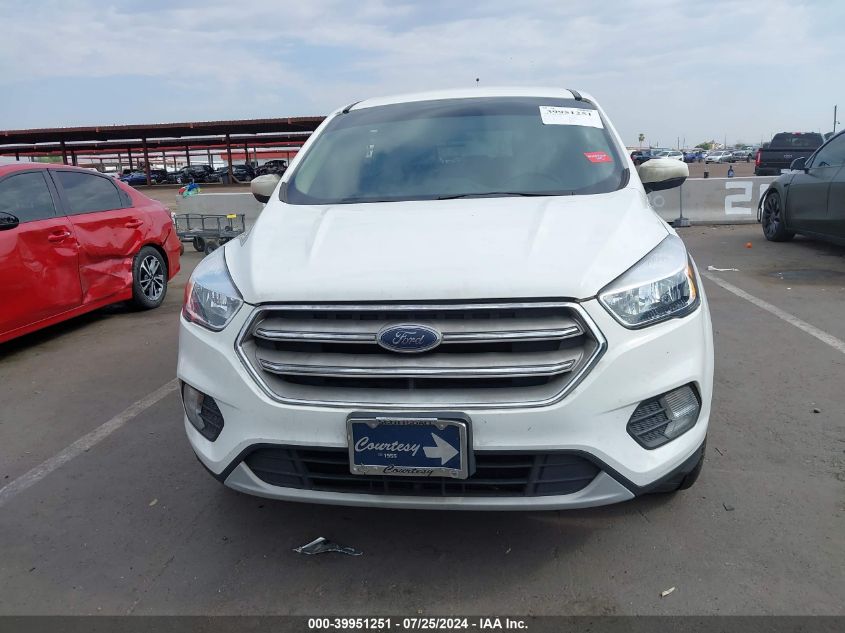 2019 Ford Escape Se VIN: 1FMCU9GDXKUA21587 Lot: 39951251