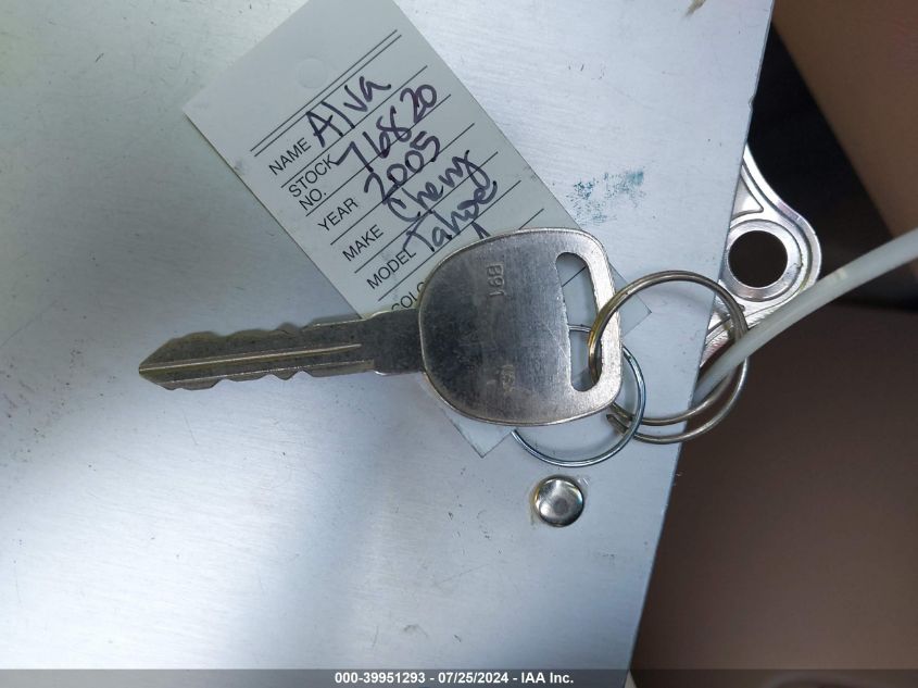 2005 Chevrolet Tahoe Lt VIN: 1GNEC13T05R223853 Lot: 39951293