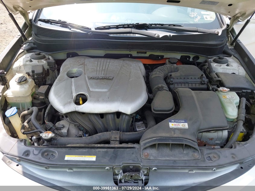 2012 Hyundai Sonata Hybrid Hybrid VIN: KMHEC4A40CA032320 Lot: 39951363