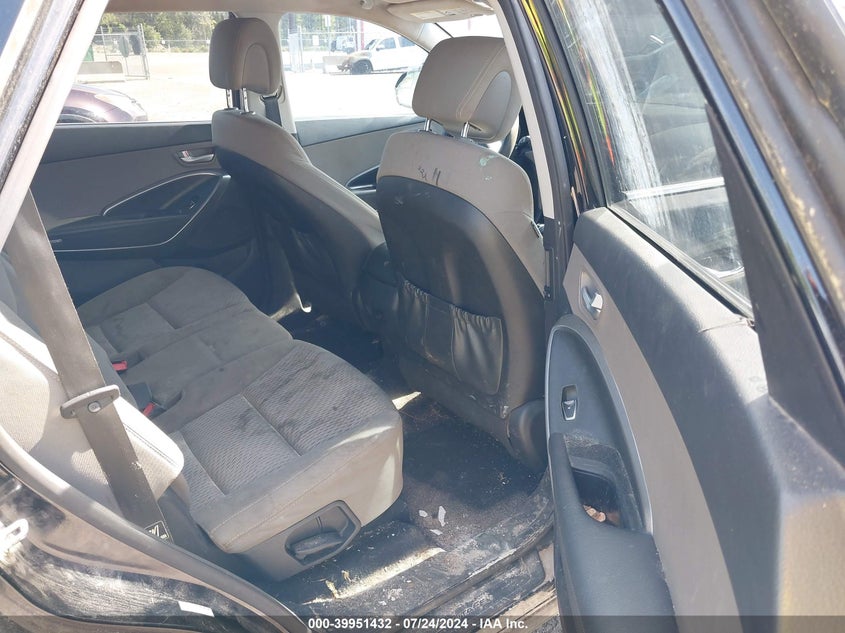 2016 Hyundai Santa Fe Se VIN: KM8SM4HF1GU154888 Lot: 39951432