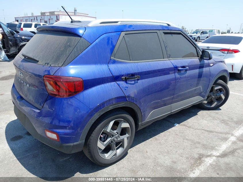 2023 HYUNDAI VENUE SEL/LIMITED - KMHRC8A31PU266373