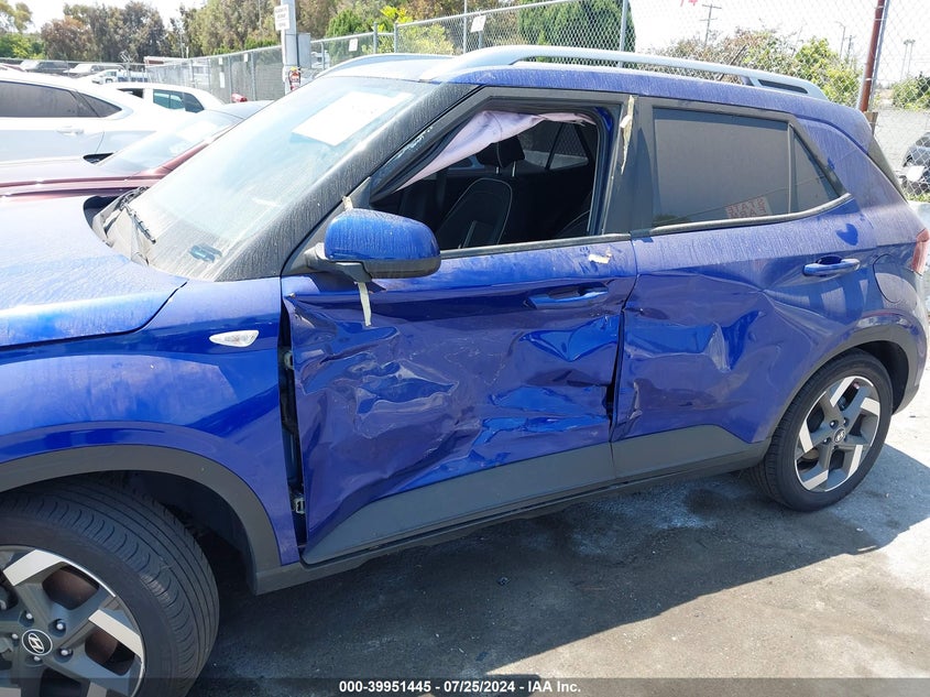 2023 HYUNDAI VENUE SEL/LIMITED - KMHRC8A31PU266373