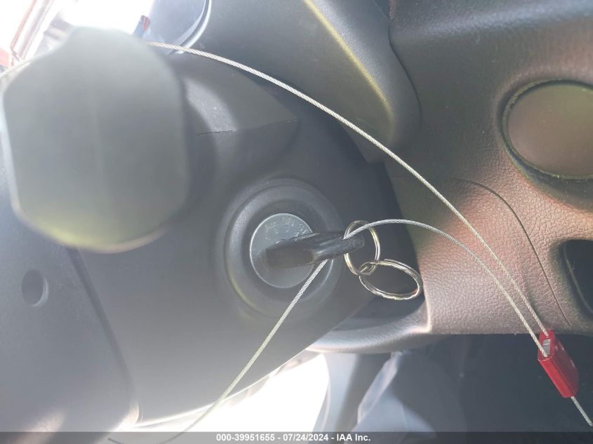 2010 Nissan Cube 1.8S VIN: JN8AZ2KR7AT165579 Lot: 39951655