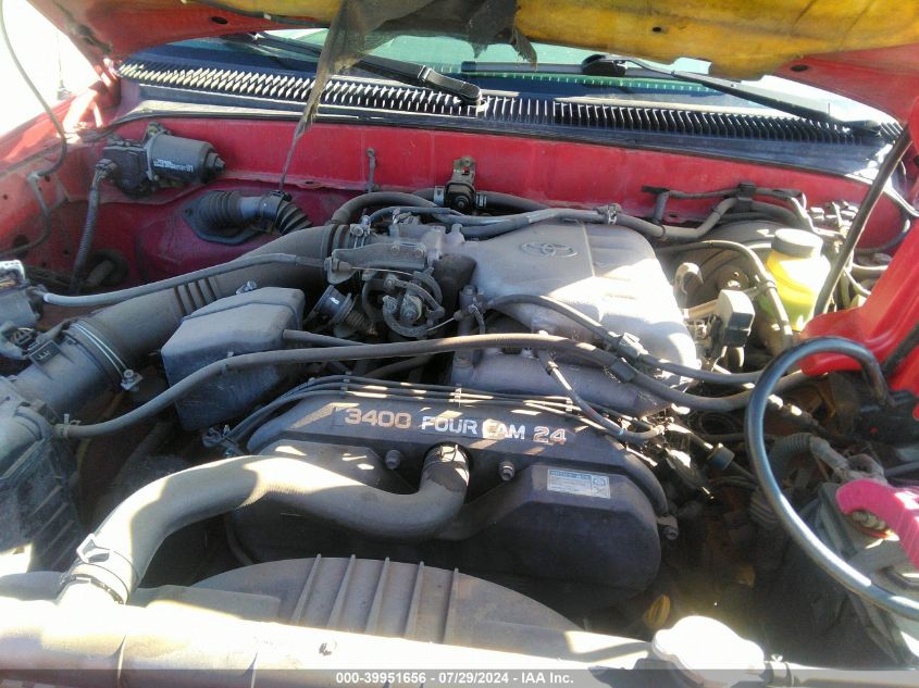 2000 Toyota Tacoma Base V6 VIN: 4TAWN72N0YZ601330 Lot: 39951656