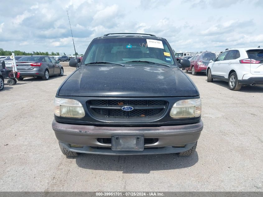 1998 Ford Explorer VIN: 1FMYU22E3WUB13353 Lot: 39951701