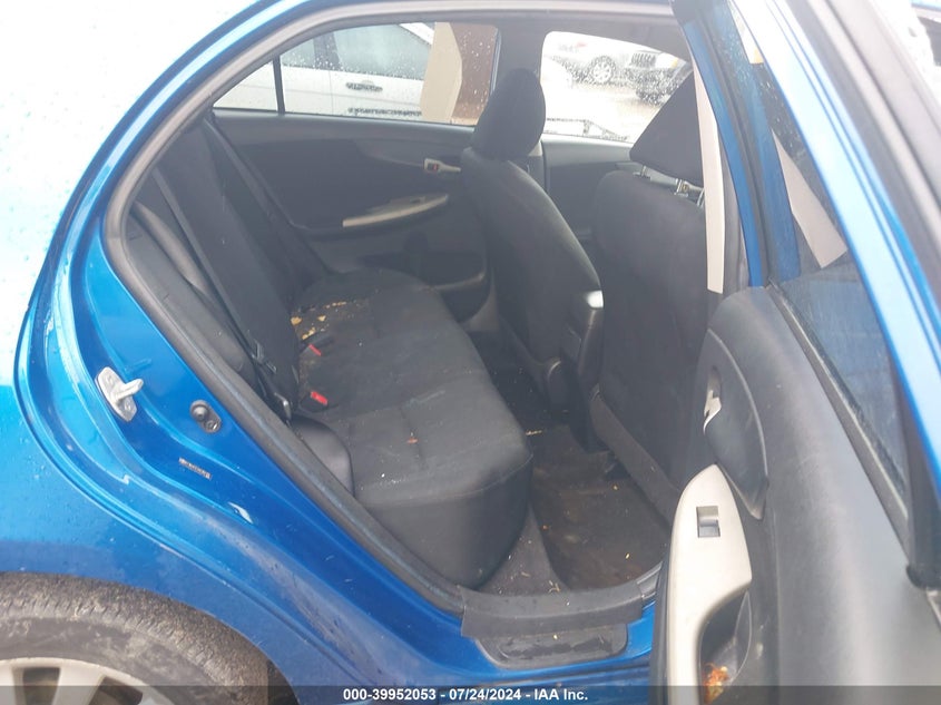 2010 Toyota Corolla S VIN: 2T1BU4EE3AC362176 Lot: 39952053