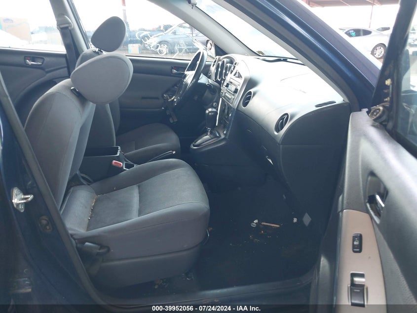 2005 Toyota Matrix Xr VIN: 2T1KR32E75C341031 Lot: 39952056