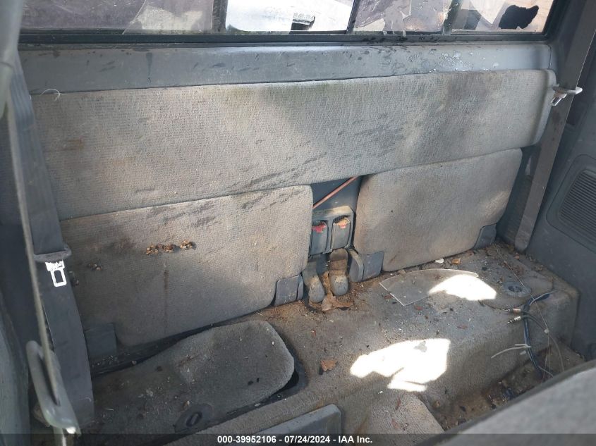 1998 Toyota Tacoma Prerunner VIN: 4TASM92N3WZ147648 Lot: 39952106