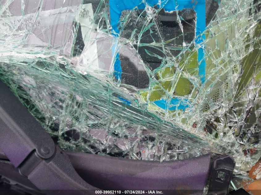 2011 Honda Fit Sport VIN: JHMGE8H51BC014598 Lot: 39952110