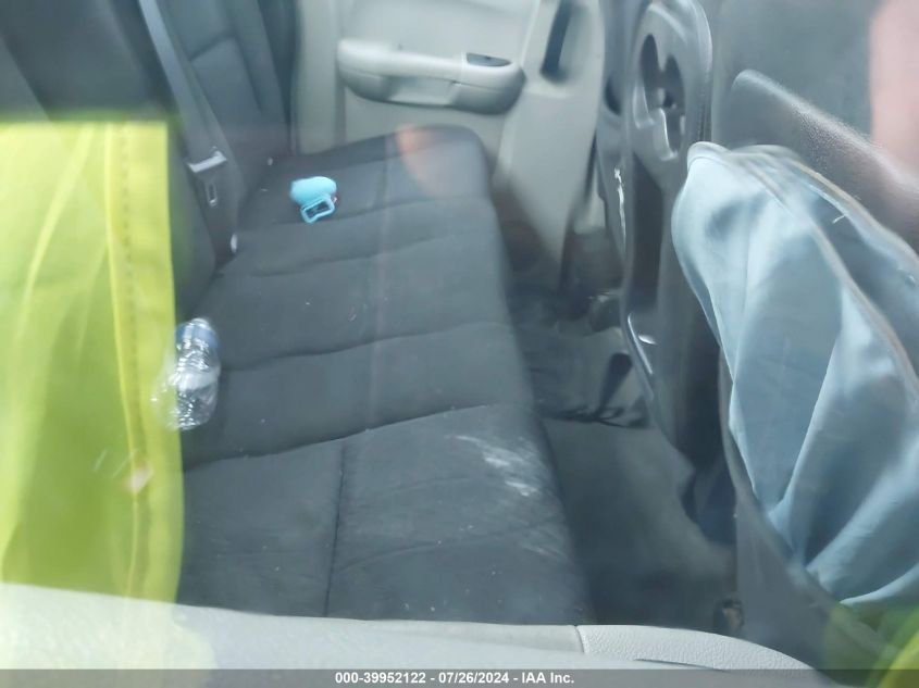 2011 Chevrolet Silverado 1500 Work Truck VIN: 1GCRCPE06BZ330952 Lot: 39952122