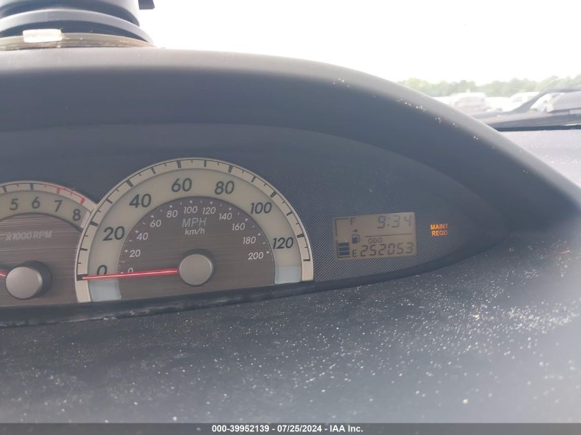 2008 Toyota Yaris S VIN: JTDBT923381270681 Lot: 39952139