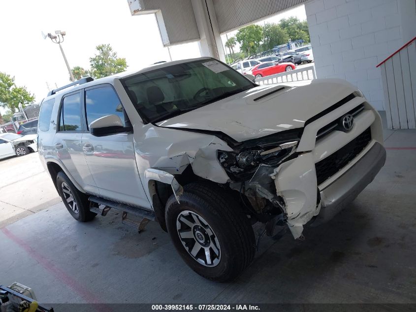 2020 Toyota 4Runner Trd Off Road VIN: JTEBU5JR5L5803915 Lot: 39952145