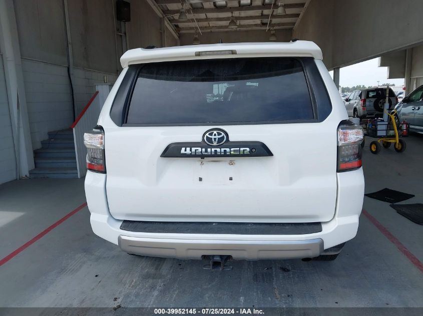 2020 Toyota 4Runner Trd Off Road VIN: JTEBU5JR5L5803915 Lot: 39952145