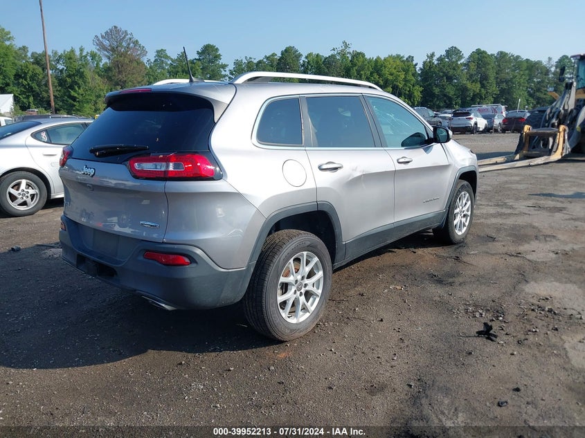 VIN 1C4PJMCS9HD213923 2017 JEEP CHEROKEE LATITUDE 4X4