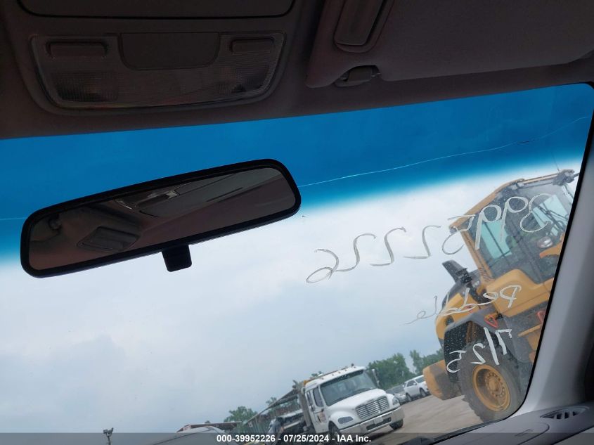 2001 Honda Accord 2.3 Ex VIN: 1HGCG55621A099517 Lot: 39952226