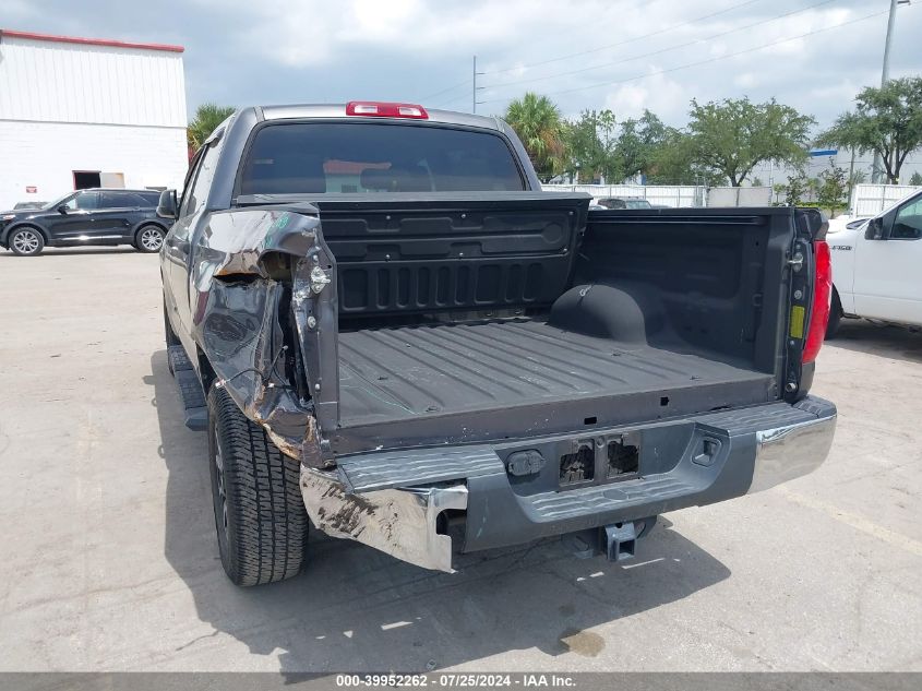 2018 Toyota Tundra Sr5 5.7L V8 VIN: 5TFDW5F11JX769323 Lot: 39952262