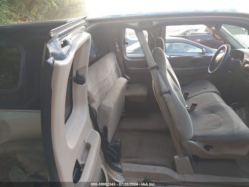 2000 Ford F-150 Lariat/Work Series/Xl/Xlt VIN: 2FTRX17L5YCA43892 Lot: 39952343