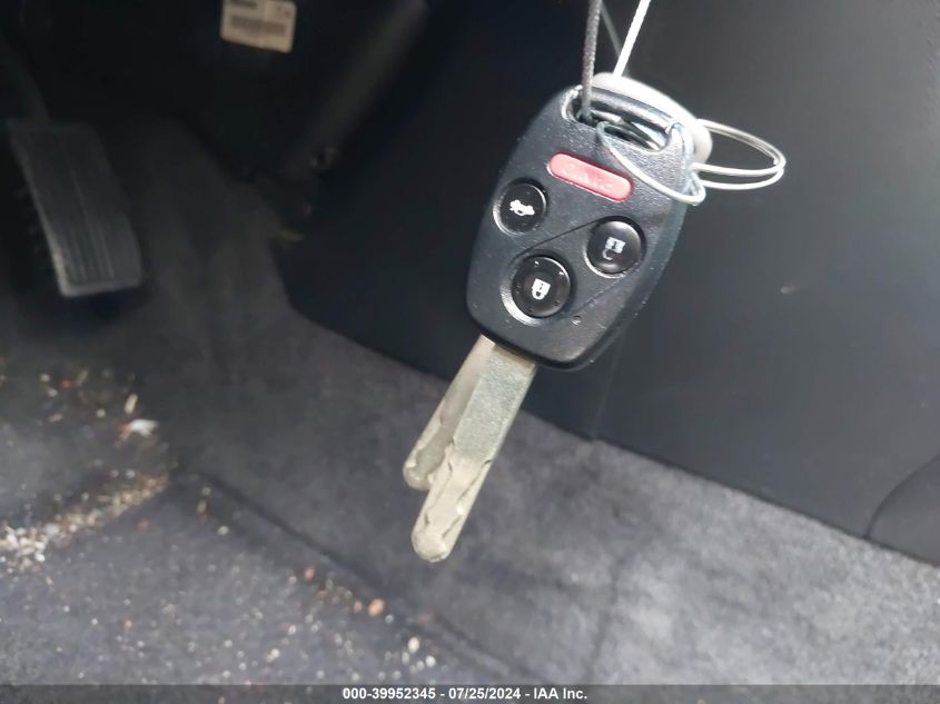 2004 Honda Accord Ex VIN: 1HGCM56624A095284 Lot: 39952345