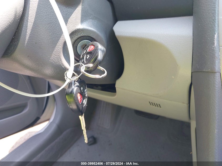 2008 Toyota Camry Xle VIN: 4T1BE46K28U790010 Lot: 39952406