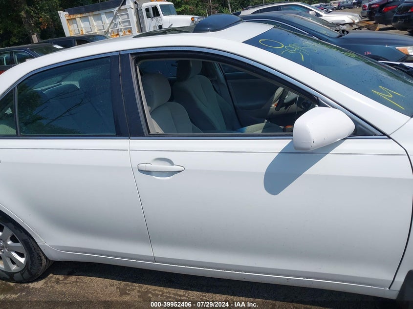 2008 Toyota Camry Xle VIN: 4T1BE46K28U790010 Lot: 39952406