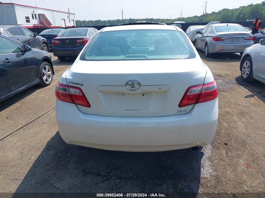 2008 Toyota Camry Xle VIN: 4T1BE46K28U790010 Lot: 39952406