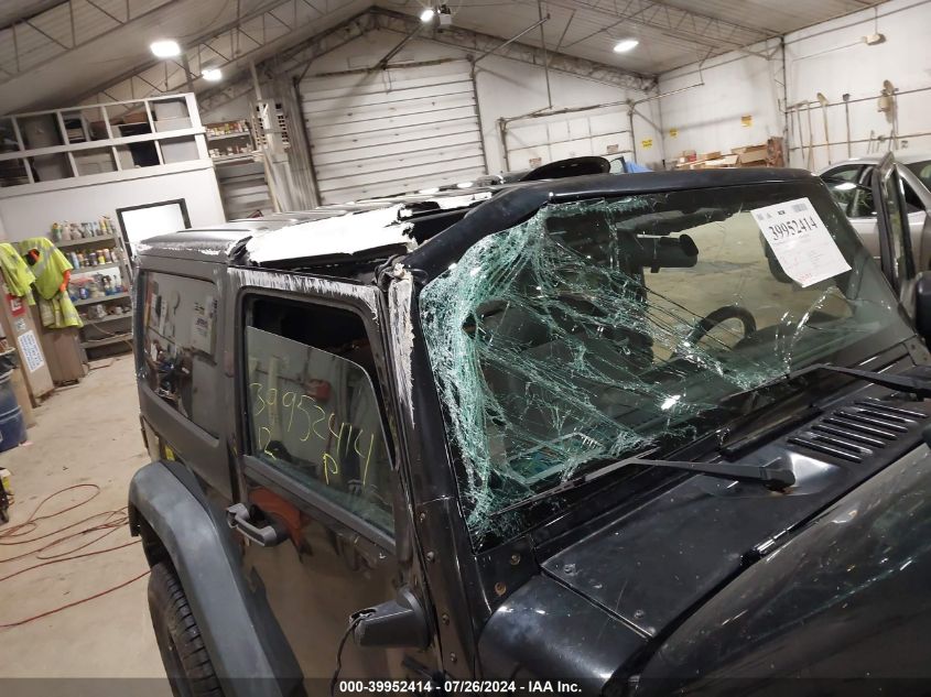 2012 Jeep Wrangler Sport VIN: 1C4AJWAGXCL113523 Lot: 39952414