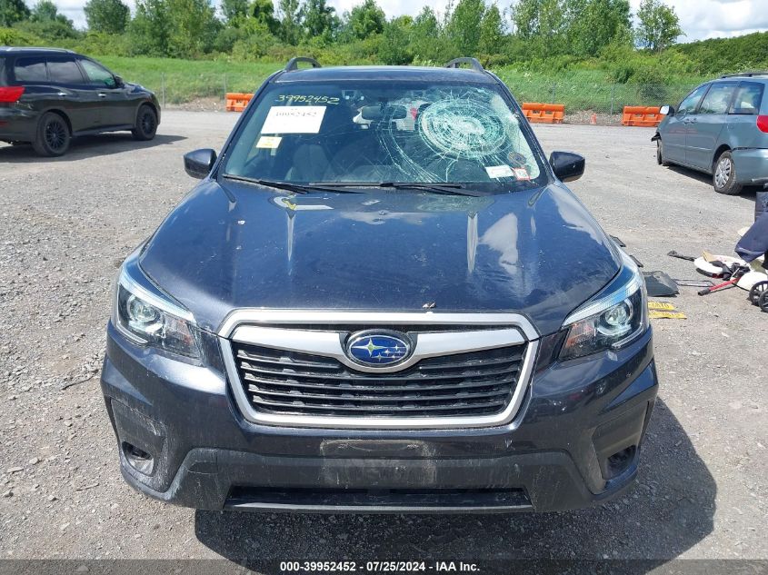 2019 Subaru Forester Premium VIN: JF2SKAEC3KH537608 Lot: 39952452