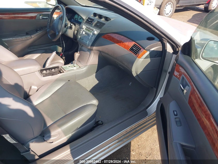 2006 Toyota Camry Solara Se/Sle VIN: 4T1FA38P56U074537 Lot: 39952462