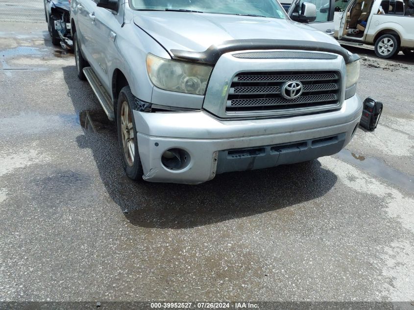 2008 Toyota Tundra Limited 5.7L V8 VIN: 5TFEV581X8X050957 Lot: 39952527