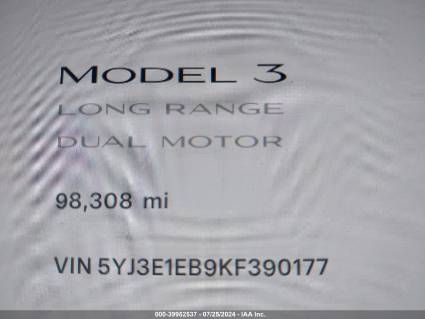 2019 Tesla Model 3 Long Range/Performance VIN: 5YJ3E1EB9KF390177 Lot: 39952537