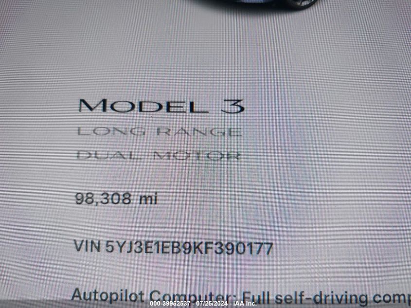 2019 Tesla Model 3 Long Range/Performance VIN: 5YJ3E1EB9KF390177 Lot: 39952537