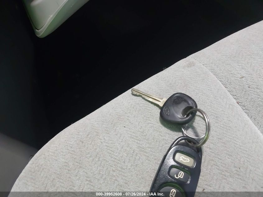 2008 Kia Optima Lx VIN: KNAGE123X85222442 Lot: 39952608