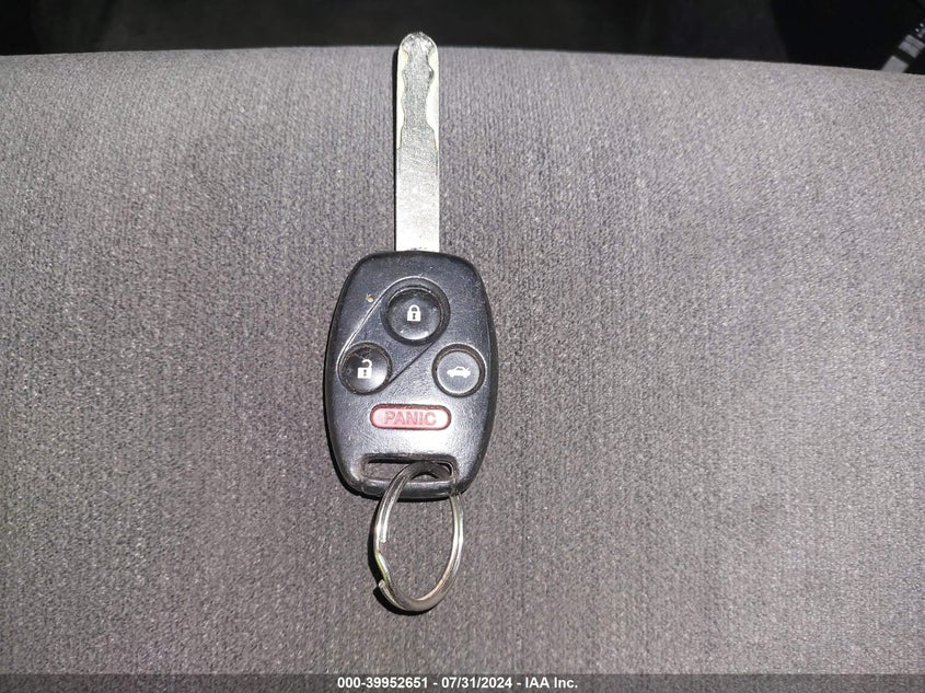 2009 Honda Accord 2.4 Lx-P VIN: 1HGCP26439A112329 Lot: 39952651