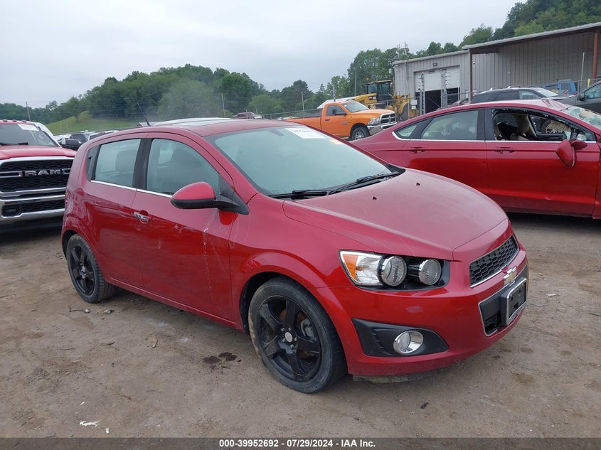Vin: 1g1jf6sb1e4146520, lot: 40439761, chevrolet sonic ltz manual 20141