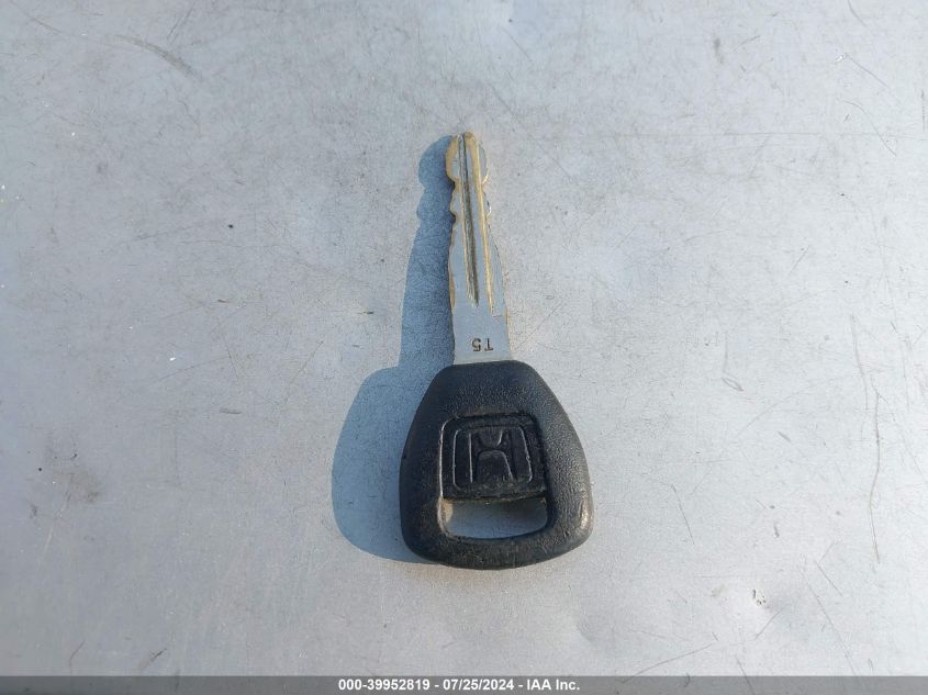 2000 Honda Accord 2.3 Se VIN: 1HGCG5676YA119463 Lot: 39952819