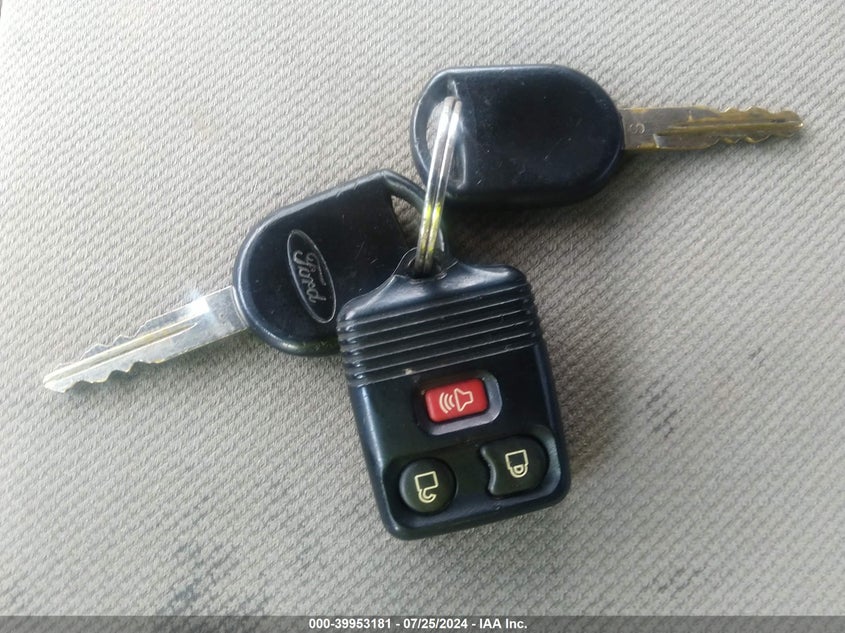 2010 Ford F150 Super Cab VIN: 1FTFX1EVXAFA06645 Lot: 39953181