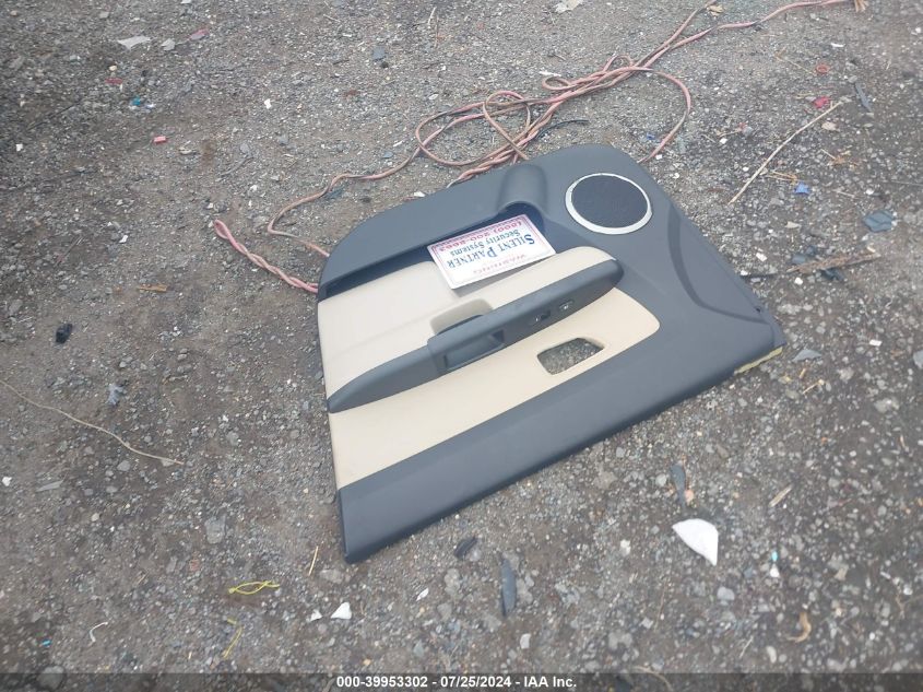 2011 Kia Soul ! VIN: KNDJT2A29B7327742 Lot: 39953302