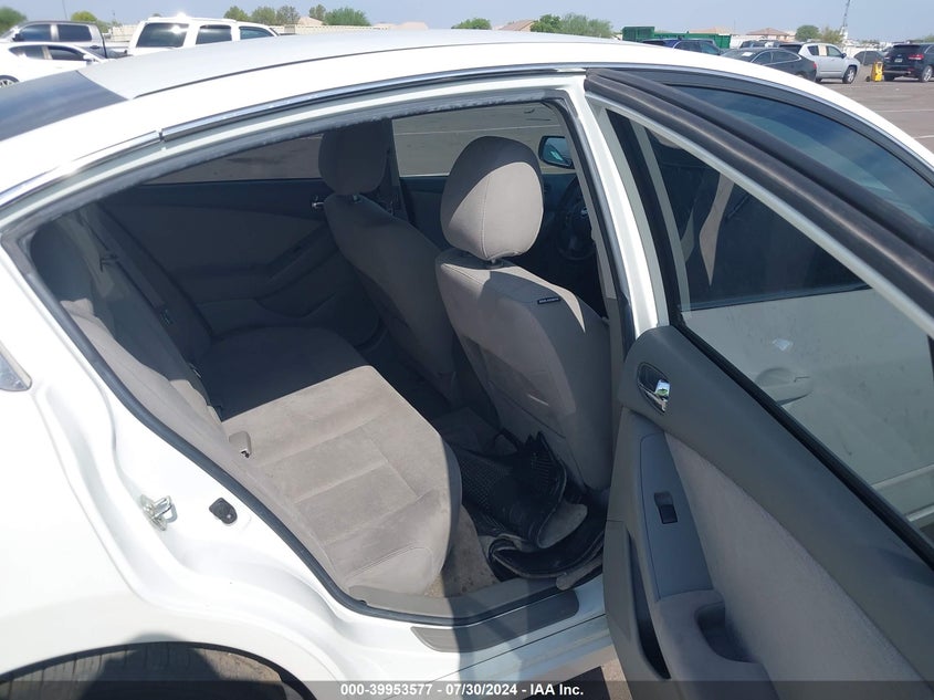 2011 Nissan Altima 2.5 S VIN: 1N4AL2AP1BN498675 Lot: 39953577