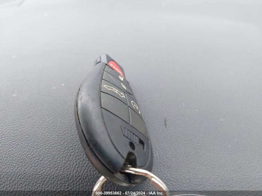 2014 Dodge Challenger R/T VIN: 2C3CDYBT4EH274624 Lot: 39953662