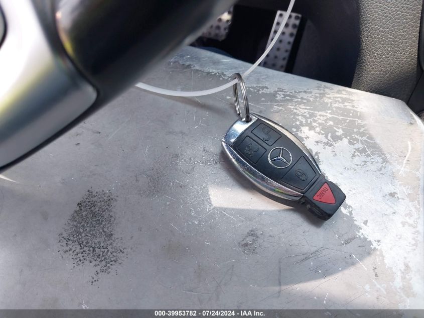 2013 Mercedes-Benz C 250 Luxury/Sport VIN: WDDGF4HB8DA802635 Lot: 39953782