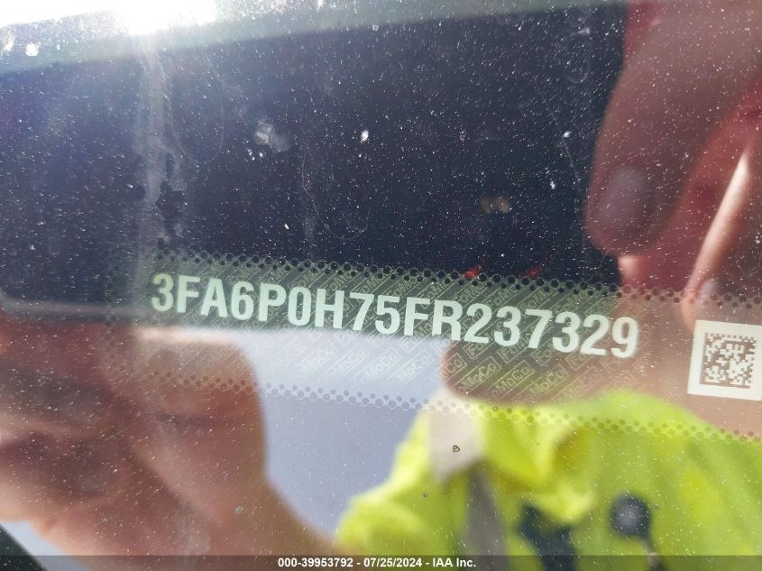 2015 Ford Fusion Se VIN: 3FA6P0H75FR237329 Lot: 39953792