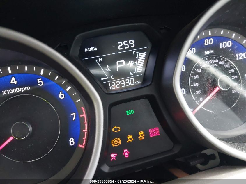 2016 HYUNDAI ELANTRA SE - KMHDH4AE4GU487861