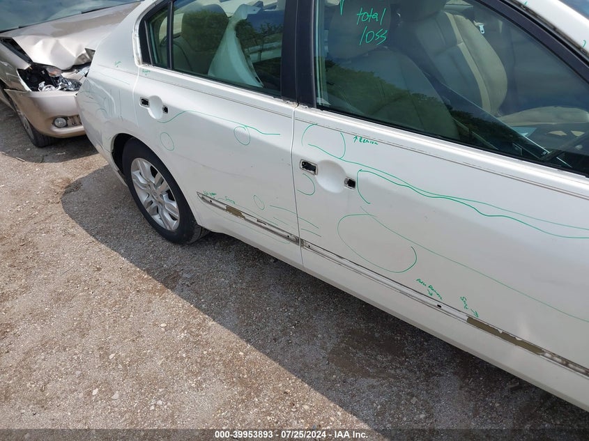 2011 Nissan Altima 2.5 S VIN: 1N4AL2AP1BN428545 Lot: 39953893