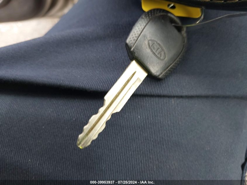 2005 Kia Sportage Ex V6/Lx V6 VIN: KNDJE723957112445 Lot: 39953937