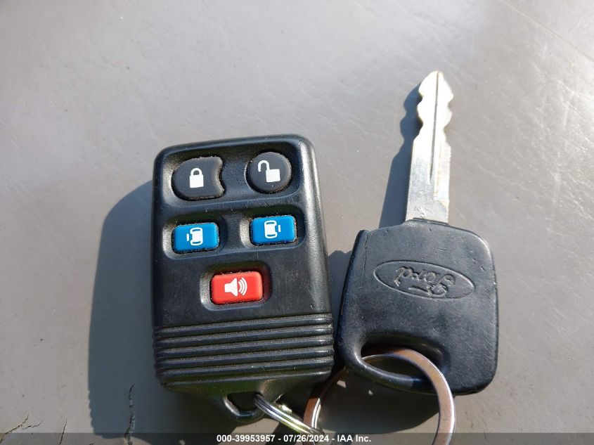 2001 Ford Expedition Xlt VIN: 1FMRU15W61LA29934 Lot: 39953957