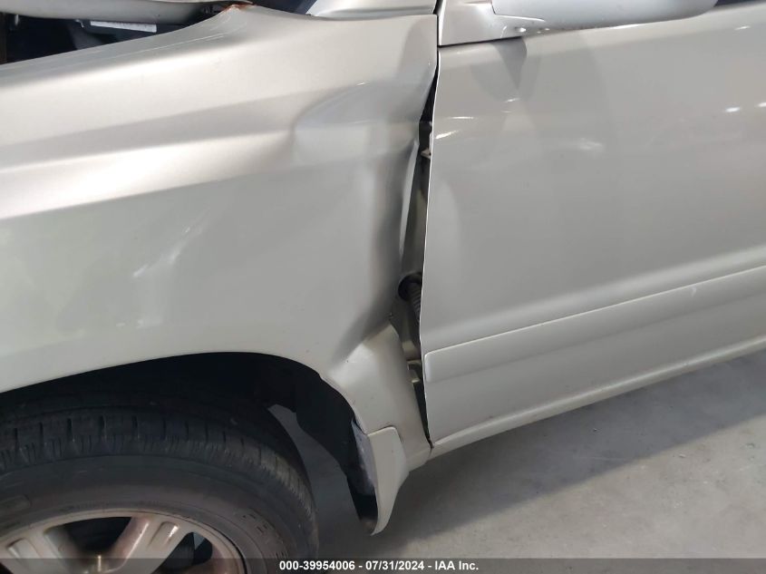 2004 Toyota Highlander Limited V6/V6 VIN: JTEEP21AX40011481 Lot: 39954006