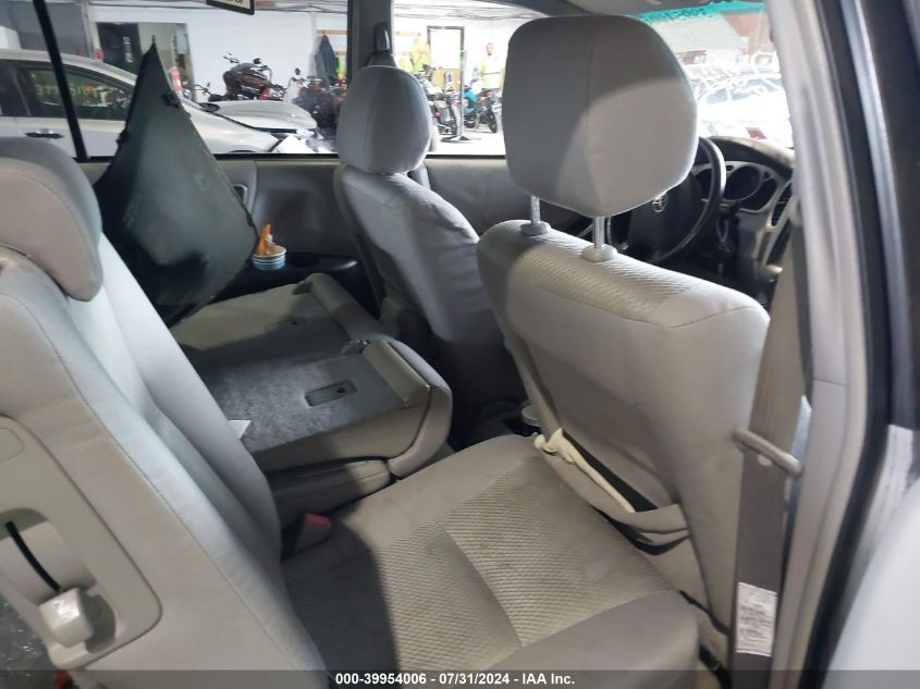 2004 Toyota Highlander Limited V6/V6 VIN: JTEEP21AX40011481 Lot: 39954006