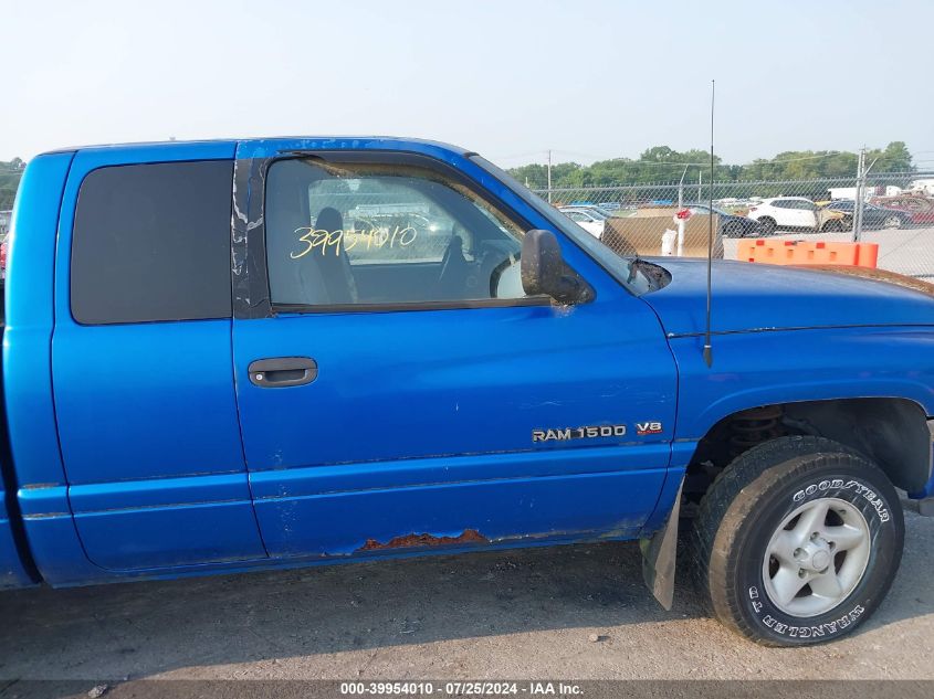 1998 Dodge Ram 1500 St VIN: 1B7HF13Z4WJ135454 Lot: 39954010